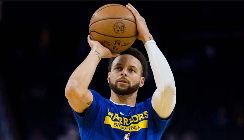 Stephen Curry – tay ném 3 điểm xuất sắc