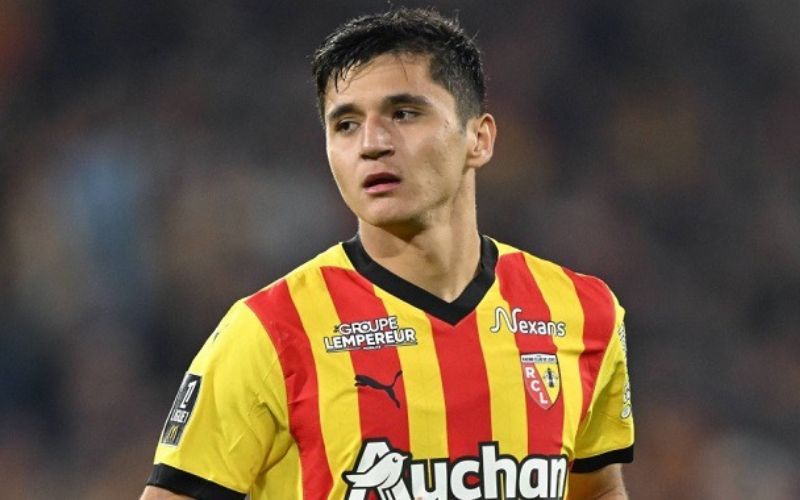 Abdukodir Khusanov ký hợp đồng với RC Lens tại Ligue 1 năm 2023